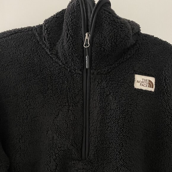 The North Face Black Men’s Campshire Fleece Hoodie - Picture 2 of 13
